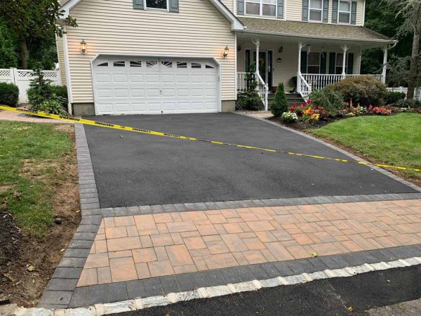 Blacktop with concrete pavers Babylon, Suffolk County