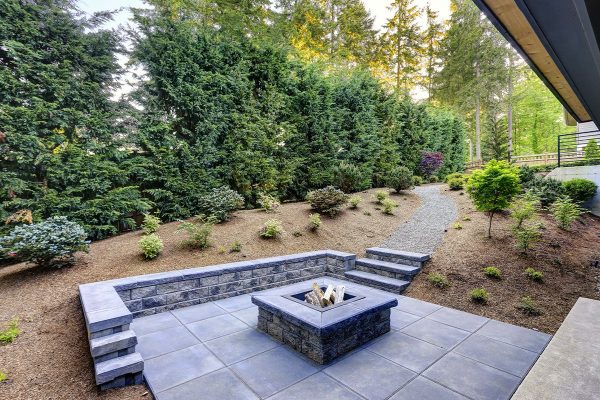 Outdoor firepit and patio in Riverhead, Suffolk County